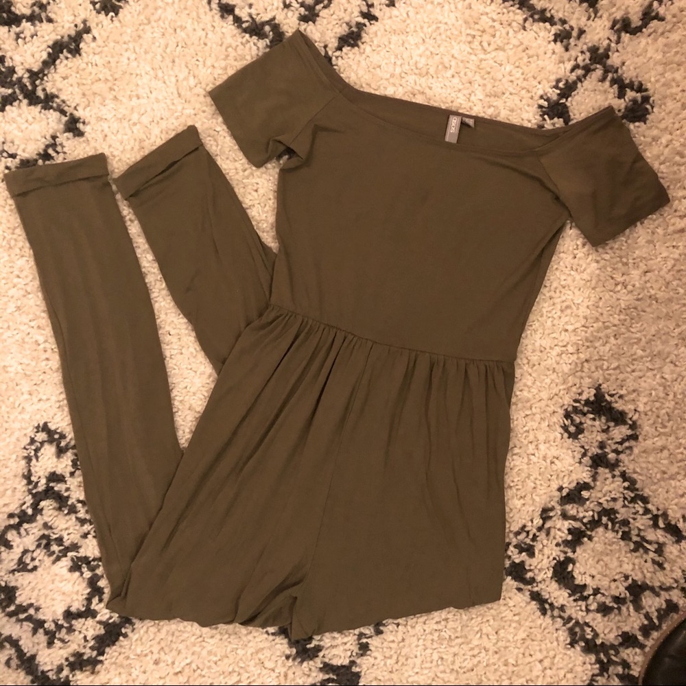 ASOS Bardot sleeve jumpsuit✨